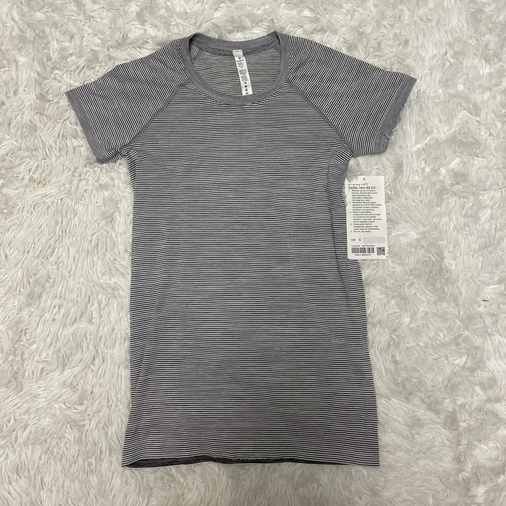 NWT lululemon swiftly tech 2.0 short sleeve shirt 6